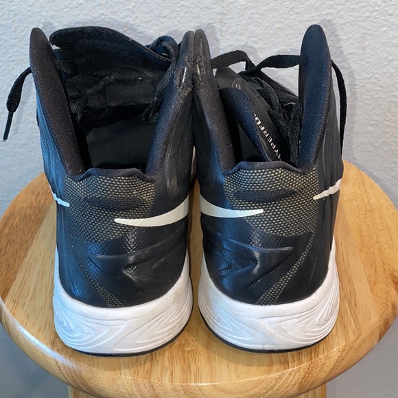Nike Hyperfuse Basketball shoes size 11 - Picture 5 of 7